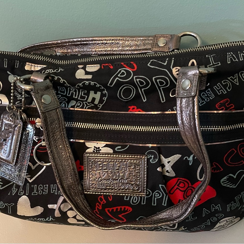 Coach poppy tote **SOLD**